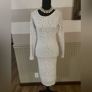Elegant White Sequin Long Sleeve Bodycon Dress Size XS